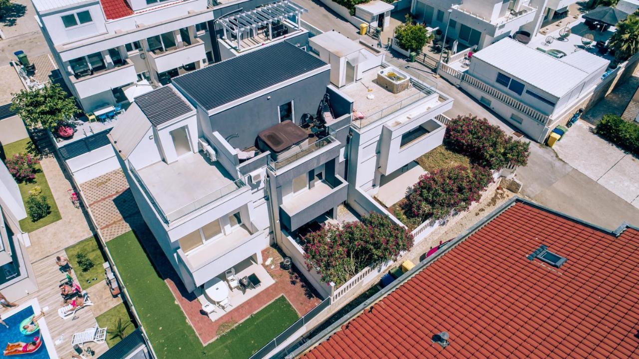 Appartement Tina Novalja