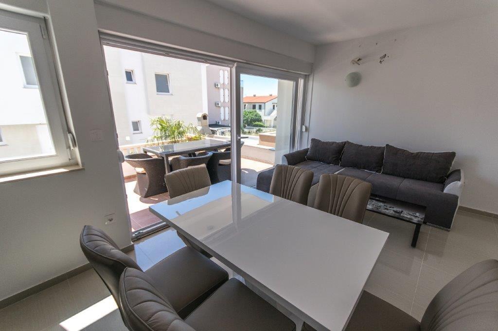 Appartement Tina *
