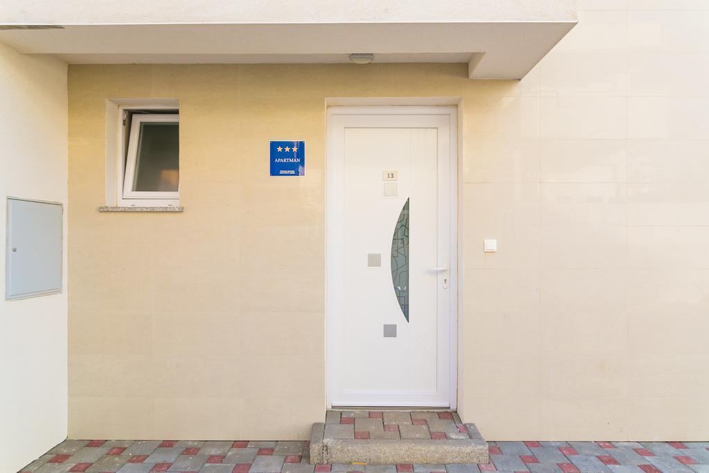 Appartement Tina Novalja